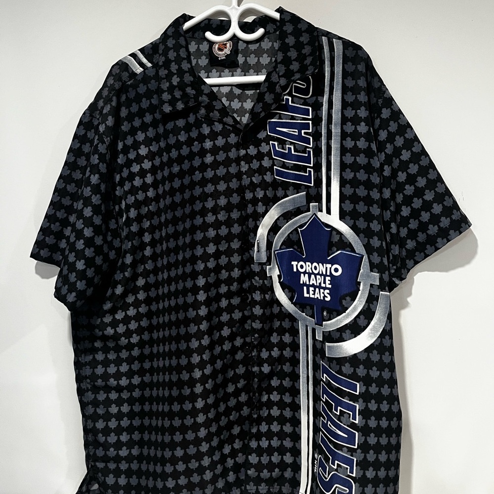 Vintage Toronto Maple Leafs XL Button Down Shirt Black NHL Extra Large
